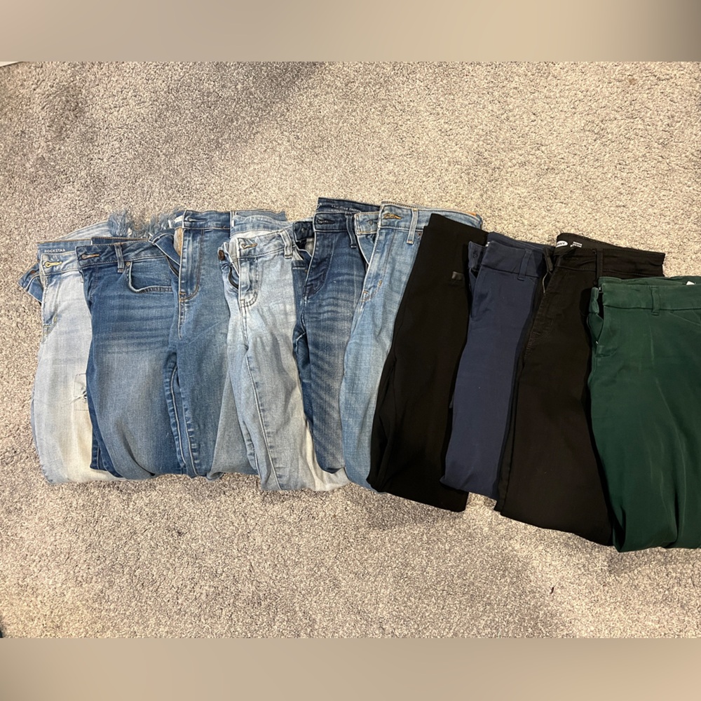 Women’s pants bundle (10 pairs)